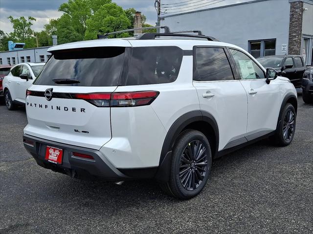 2026 Nissan Pathfinder SL