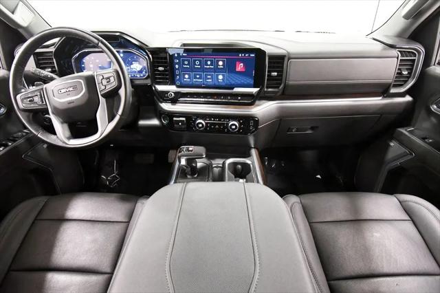 2023 GMC Sierra 1500 4WD Crew Cab Short Box SLT