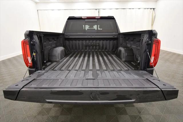 2023 GMC Sierra 1500 4WD Crew Cab Short Box SLT