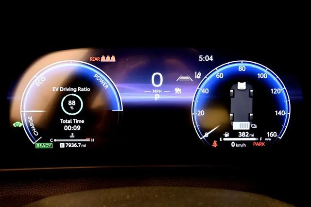 2023 Toyota Crown XLE