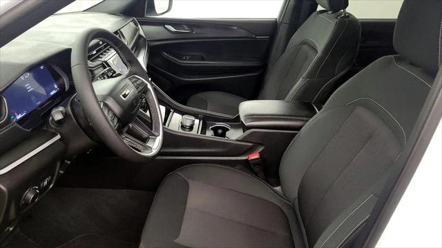 2025 Jeep Grand Cherokee L Laredo X 4x4