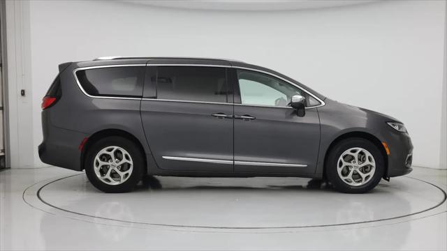 2021 Chrysler Pacifica Limited AWD