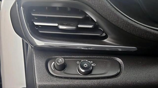 2024 Buick NV Preferred FWD