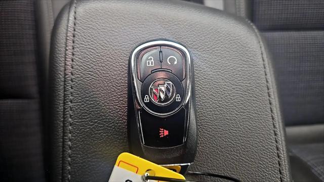 2024 Buick NV Preferred FWD