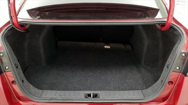 2024 Nissan Versa 1.6 SV