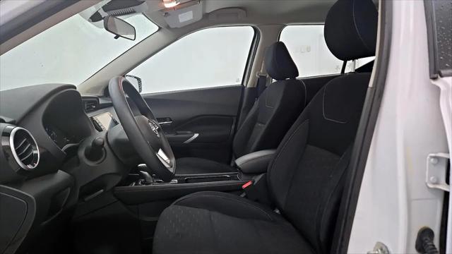 2023 Nissan Kicks SV Xtronic CVT