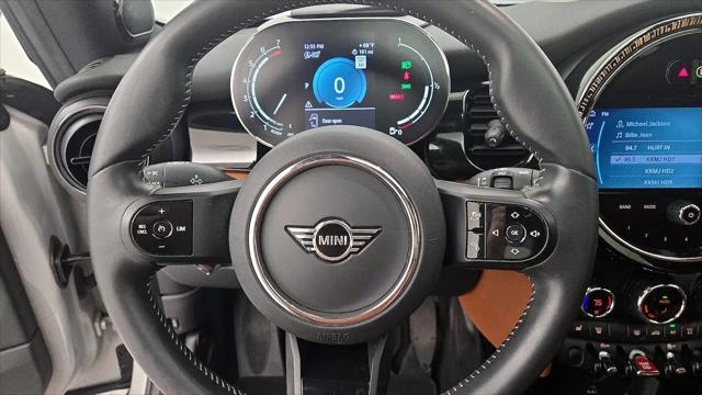 2023 MINI Hardtop Cooper