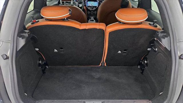 2023 MINI Hardtop Cooper