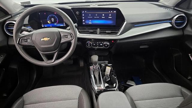 2025 Chevrolet Trax FWD LT
