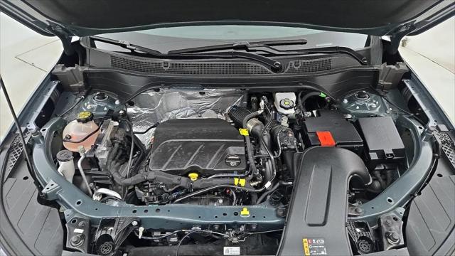 2025 Chevrolet Trax FWD LT