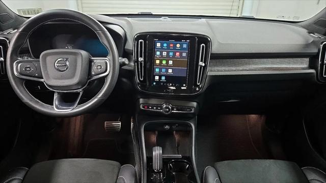 2021 Volvo XC40 Recharge Pure Electric P8