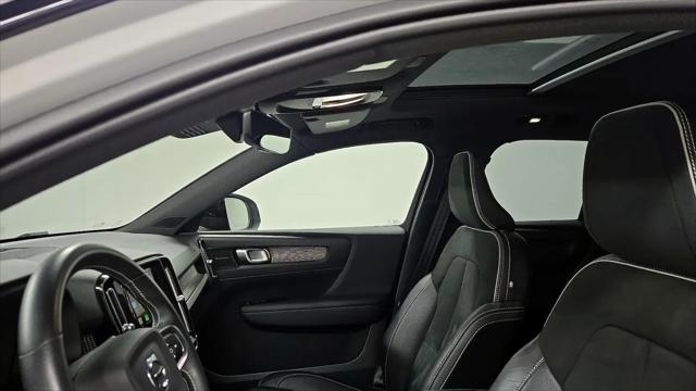 2021 Volvo XC40 Recharge Pure Electric P8