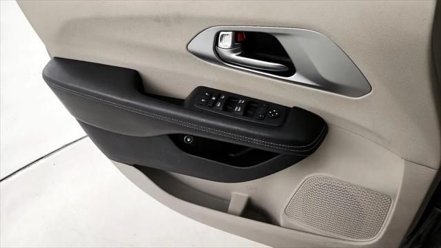 2018 Chrysler Pacifica Hybrid Touring Plus