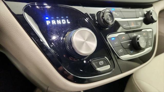 2018 Chrysler Pacifica Hybrid Touring Plus