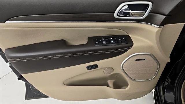 2020 Jeep Grand Cherokee Summit 4x4