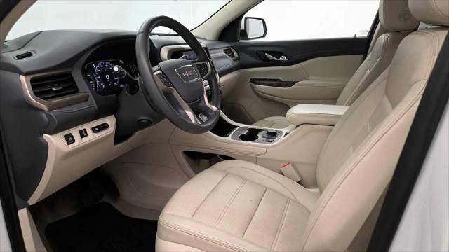 2023 GMC Acadia AWD Denali