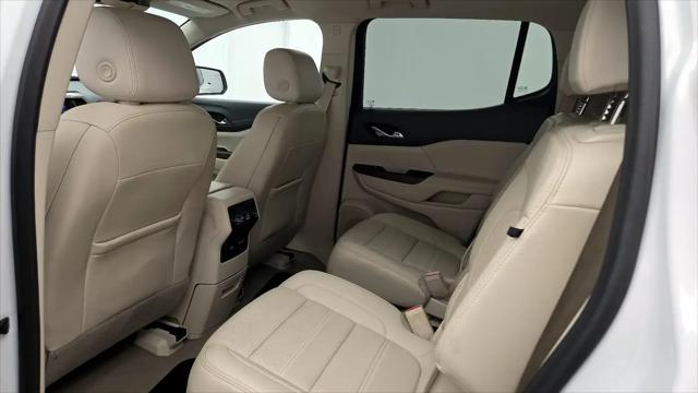 2023 GMC Acadia AWD Denali