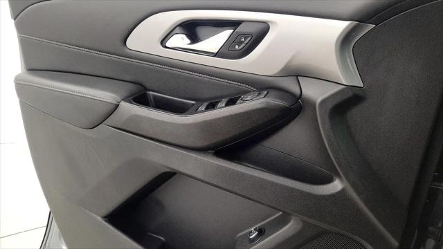 2023 Chevrolet Traverse AWD LT Leather