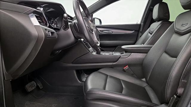 2022 Cadillac XT5 AWD Luxury