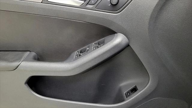2016 Volkswagen Jetta 1.8T Sport