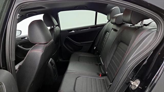 2017 Volkswagen Jetta GLI