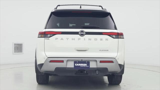 2023 Nissan Pathfinder Platinum FWD