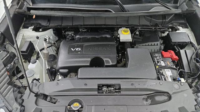 2023 Nissan Pathfinder Platinum FWD