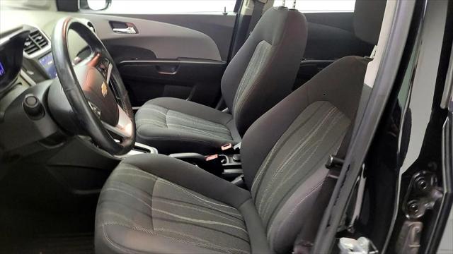 2020 Chevrolet Sonic FWD Sedan LT