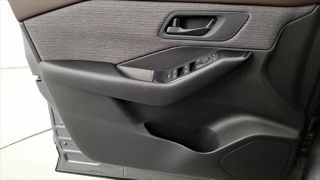 2023 Nissan Rogue S Intelligent AWD