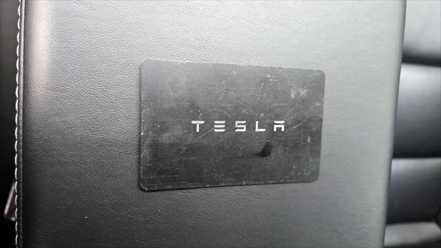 2022 Tesla Model 3 Rear-Wheel Drive
