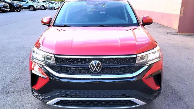 2024 Volkswagen Taos 1.5T SE