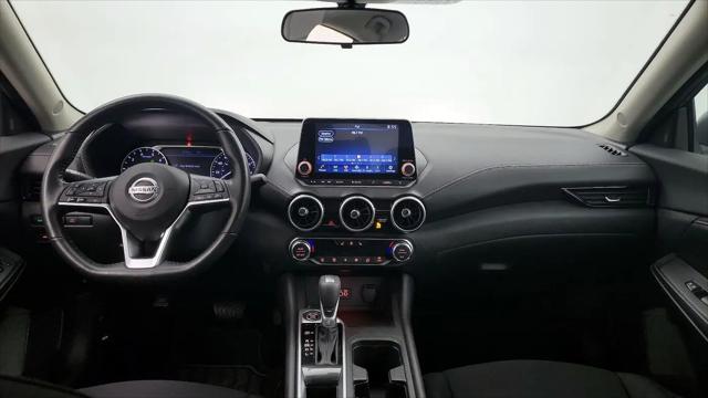 2023 Nissan Sentra SV Xtronic CVT
