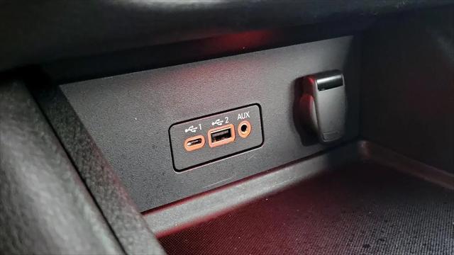 2023 Nissan Sentra SV Xtronic CVT