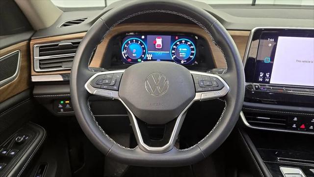 2024 Volkswagen Atlas 2.0T SE w/Technology