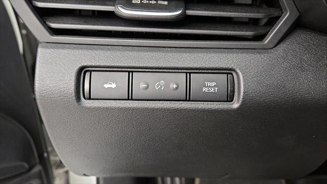 2020 Nissan Altima SR FWD