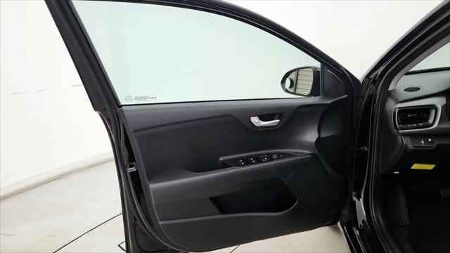 2022 Kia Rio LX