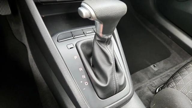 2022 Kia Rio LX