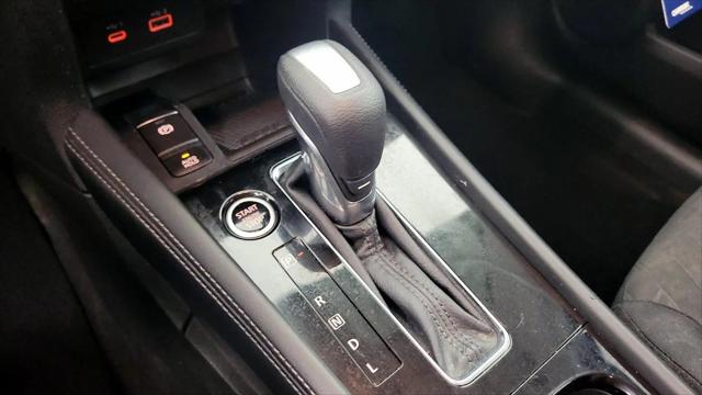 2022 Nissan Kicks SV Xtronic CVT
