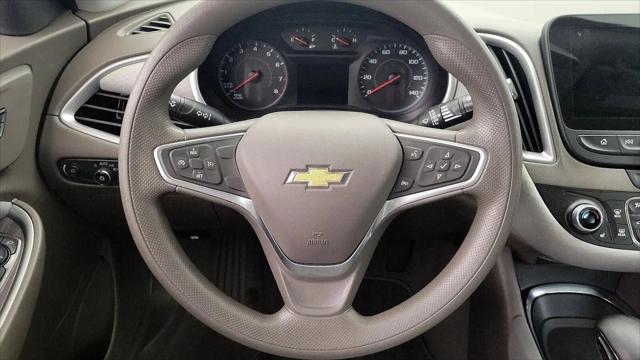 2022 Chevrolet Malibu FWD LT
