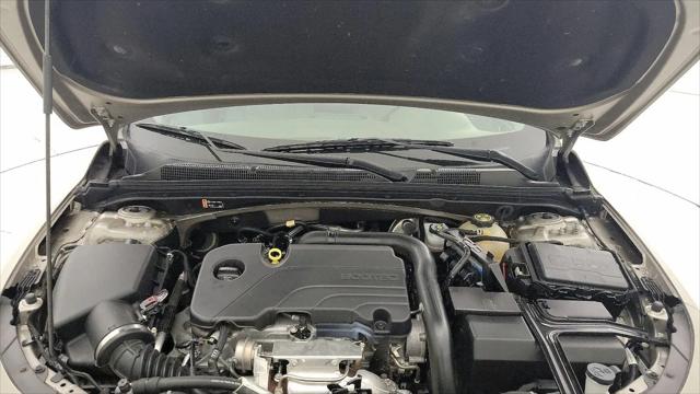 2022 Chevrolet Malibu FWD LT