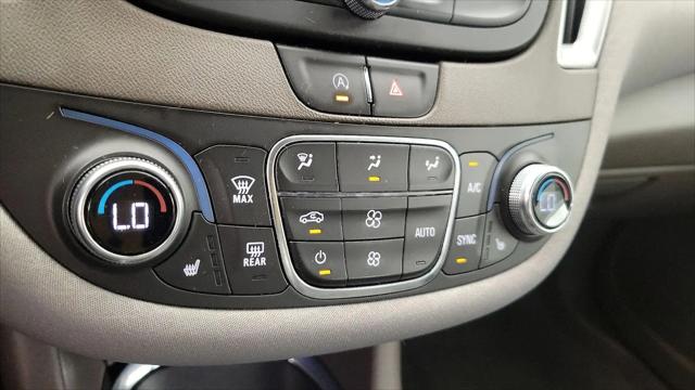 2022 Chevrolet Malibu FWD LT