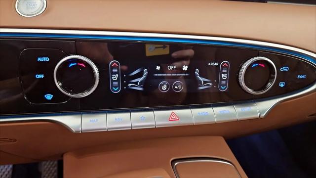 2022 Genesis GV70 2.5T AWD