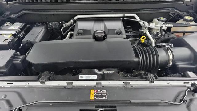 2023 GMC Canyon 4WD Crew Cab Short Box Denali