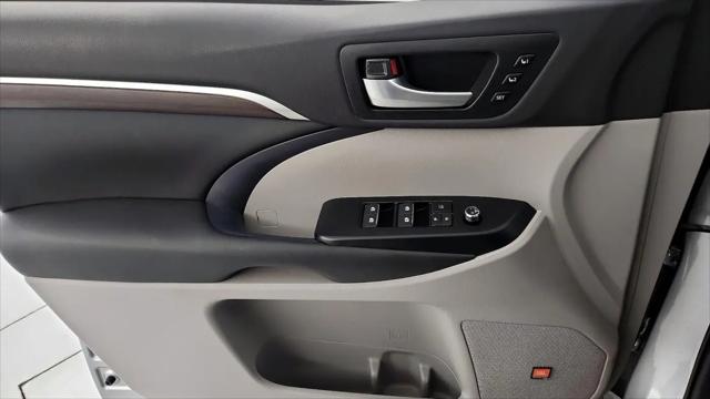 2015 Toyota Highlander Hybrid Limited Platinum V6