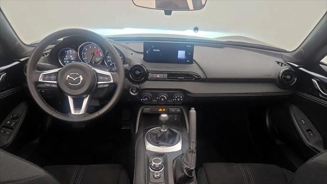 2024 Mazda MX-5 Club