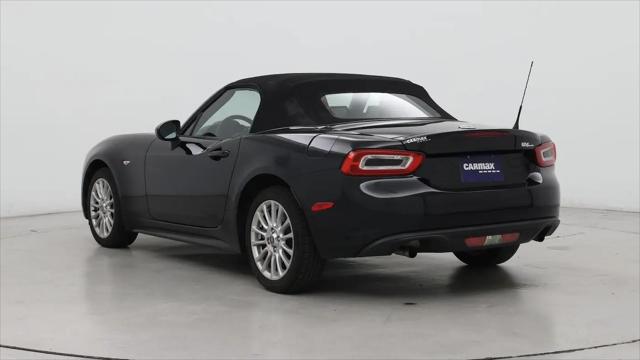 2017 Fiat 124 Spider Classica