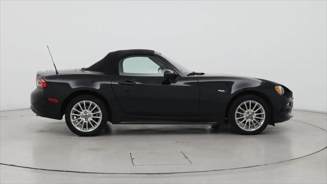 2017 Fiat 124 Spider Classica