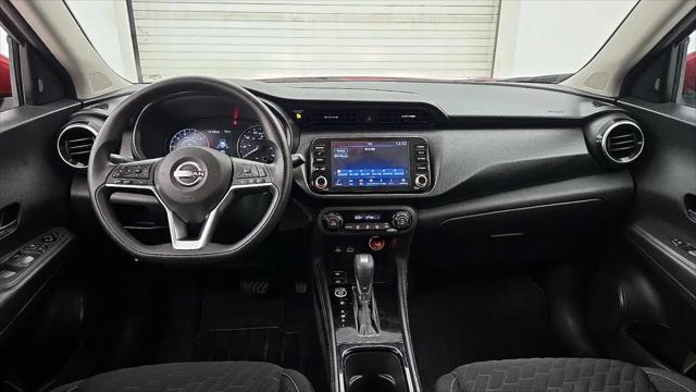 2022 Nissan Kicks SV Xtronic CVT