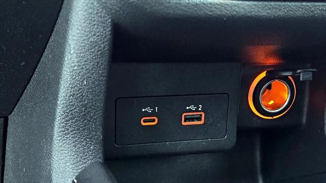 2022 Nissan Kicks SV Xtronic CVT