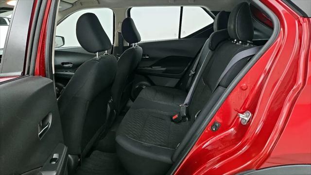 2022 Nissan Kicks SV Xtronic CVT
